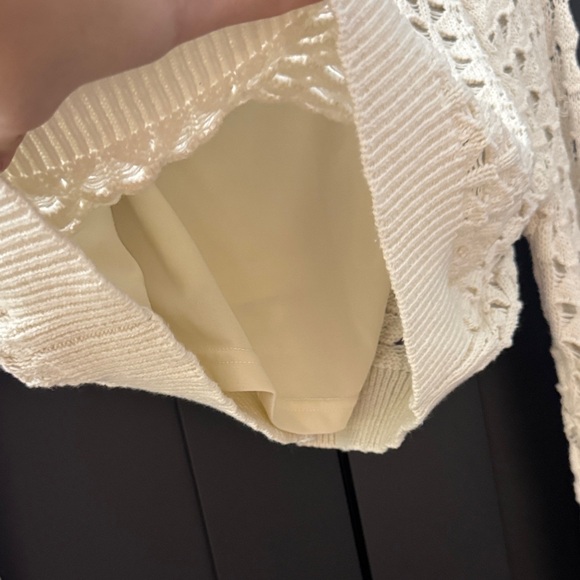 Cream Knit Cropped Sweater - Picture 2 of 2